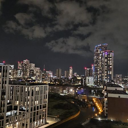 Abba Corner Apartment Лондон Екстериор снимка